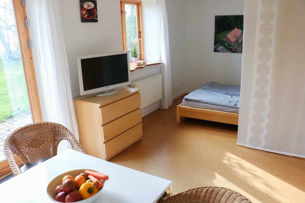Apartment Mit Tiny House Freienwill